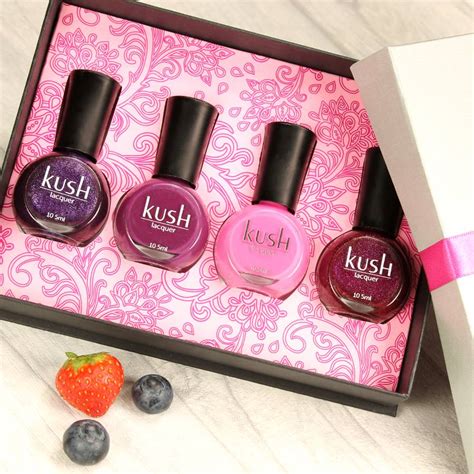 fingernail polish gift sets.